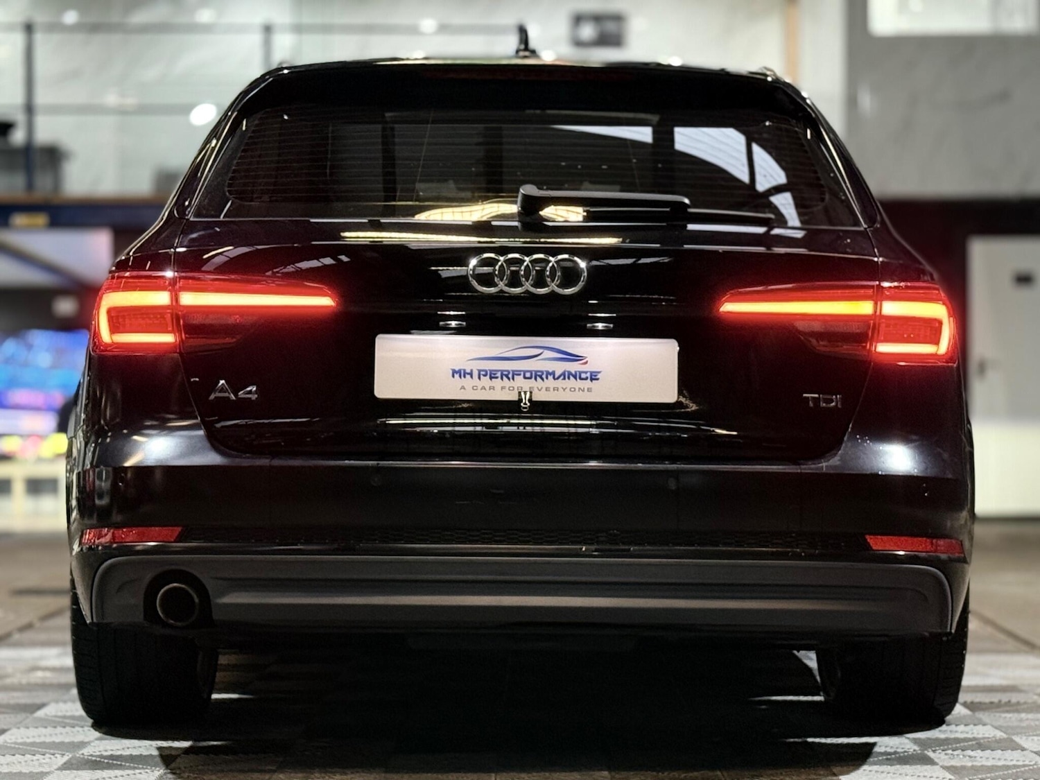 Used Audi A4 Avant 2017 for sale - 76975455: Photo 80