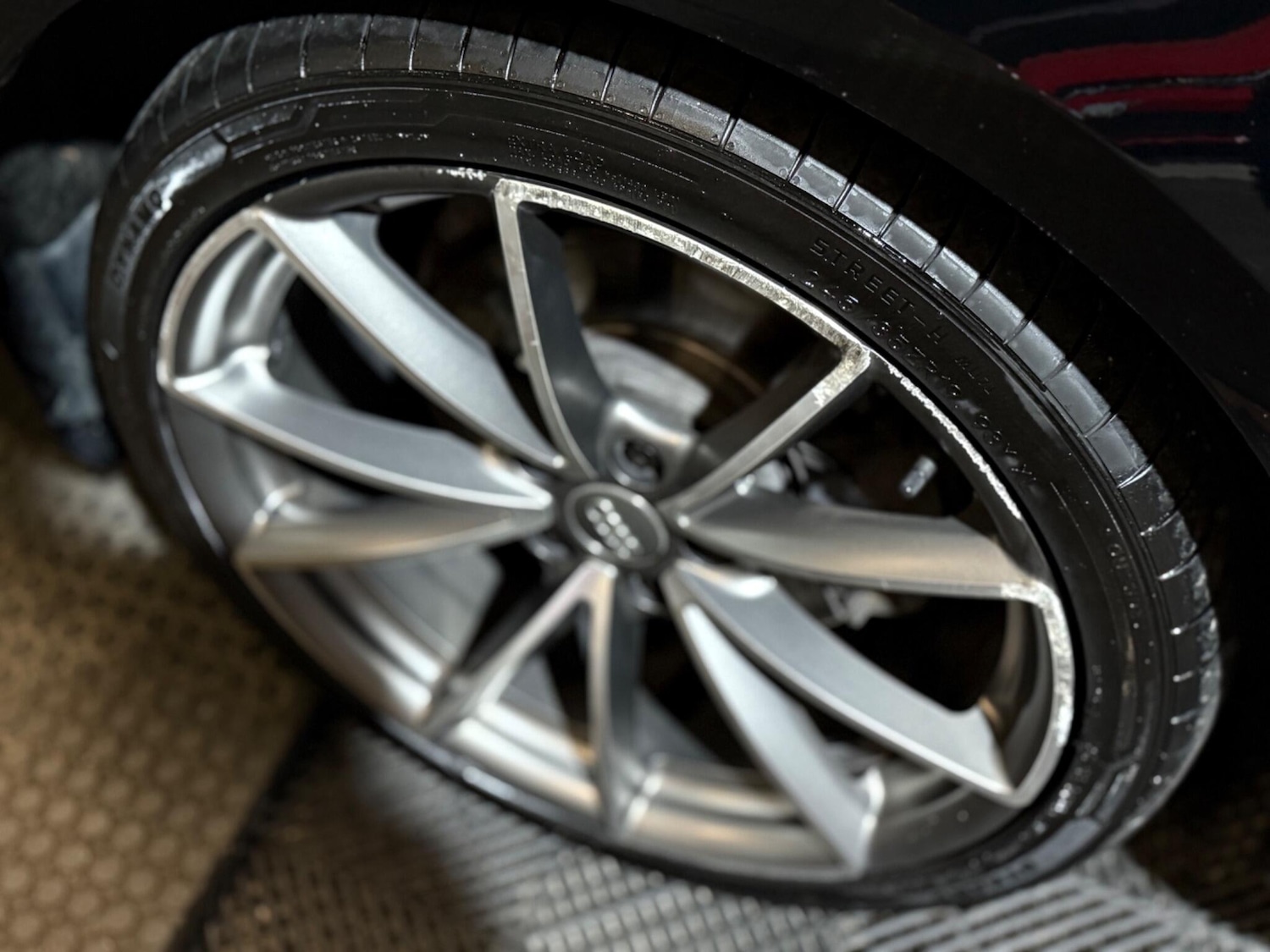 Used Audi A4 Avant 2017 for sale - 76975455: Photo 85