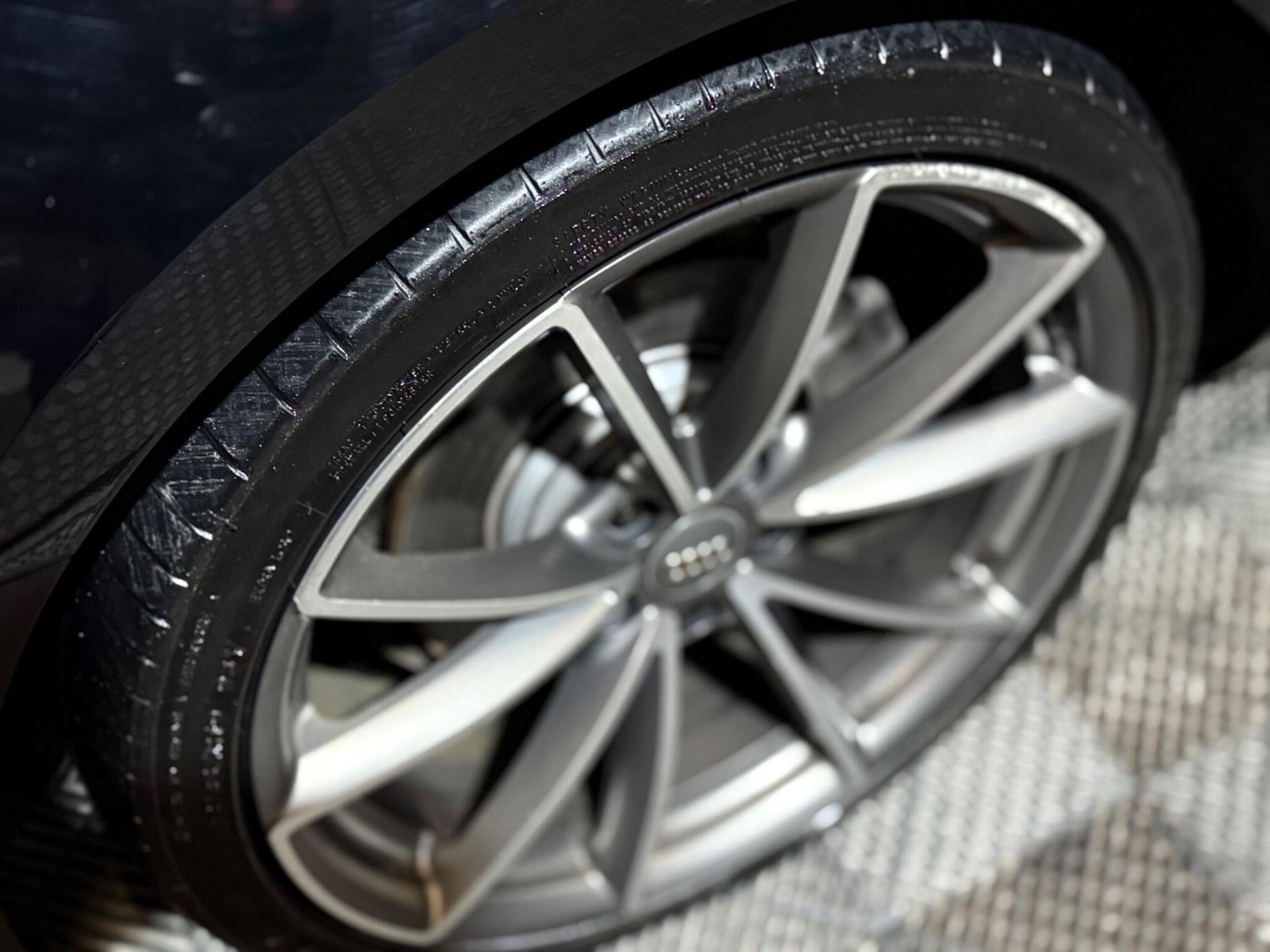 Used Audi A4 Avant 2017 for sale - 76975455: Photo 87