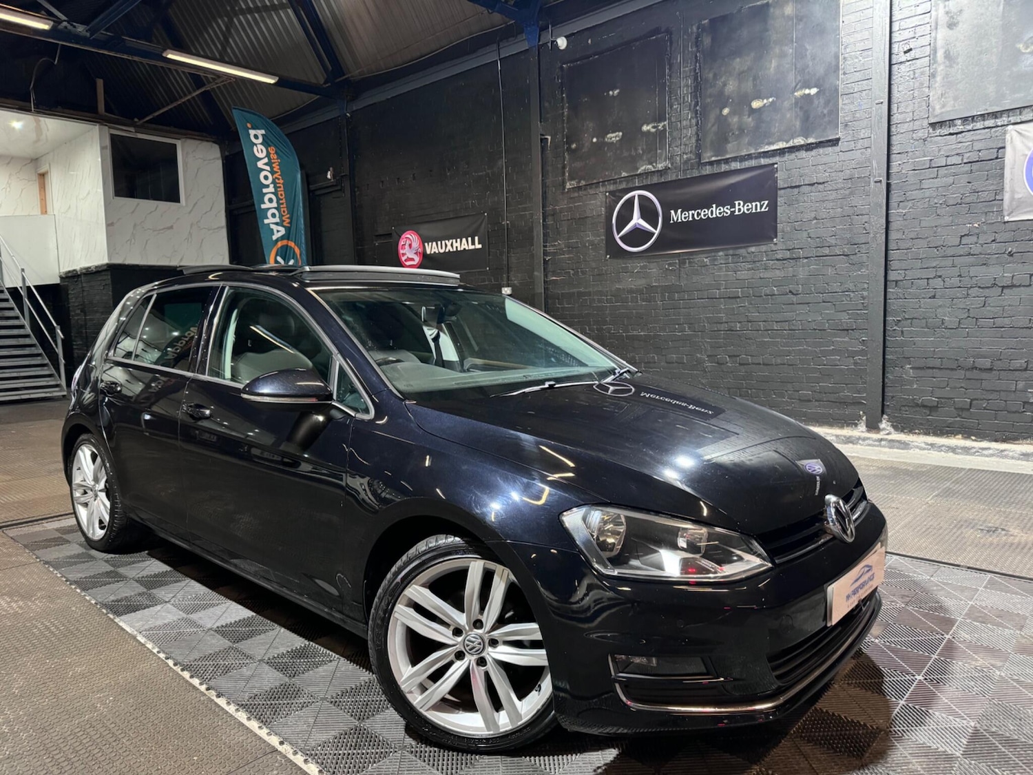 Used Volkswagen Golf 2016 for sale - 76337771: Photo 10