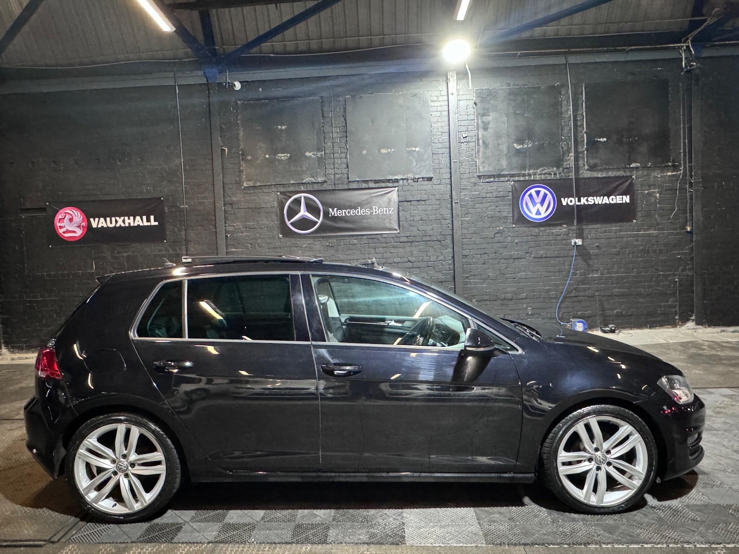 Used Volkswagen Golf 2016 for sale - 76337771: Photo 16