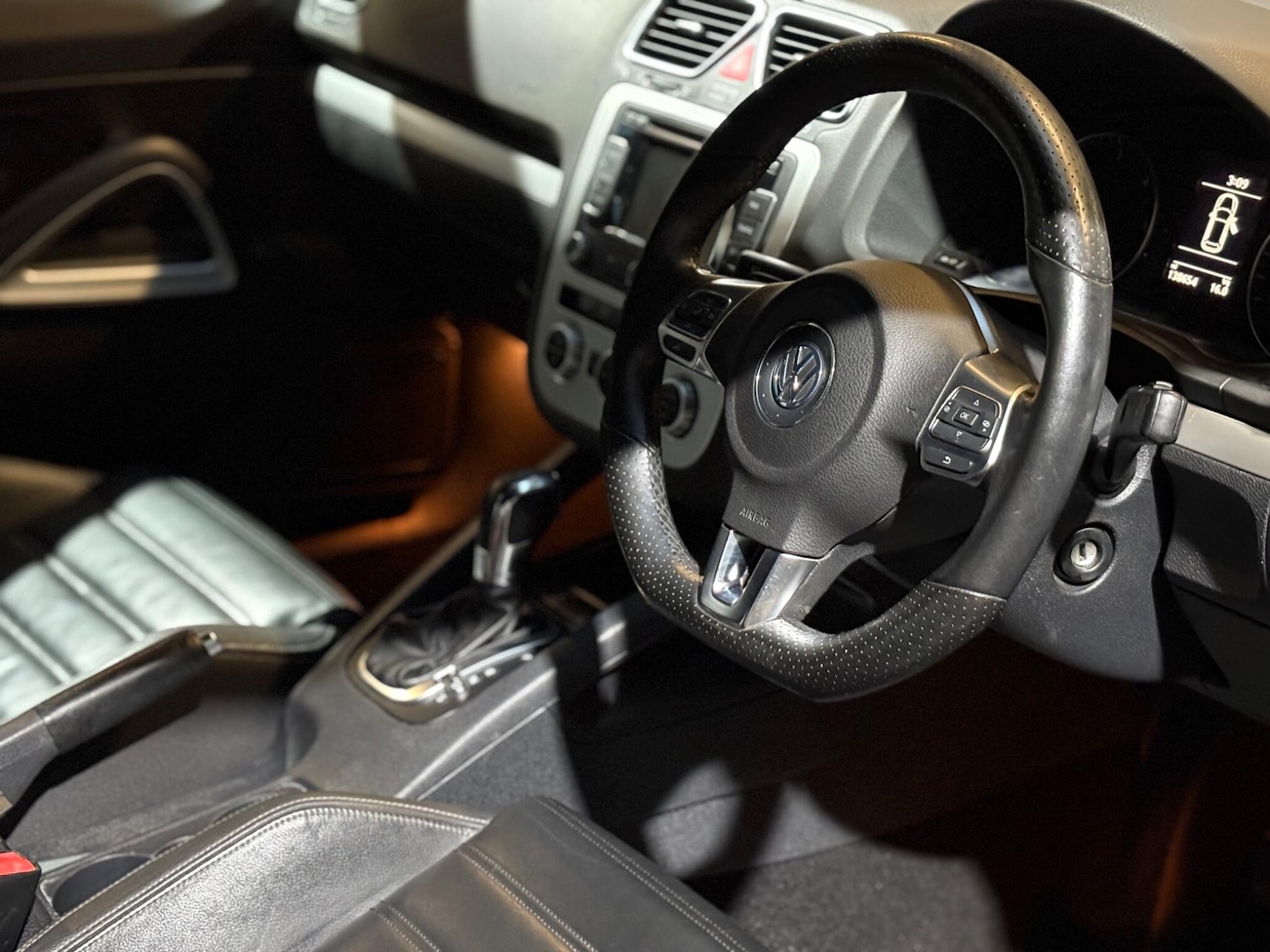 Used Volkswagen Scirocco 2012 for sale - 77015812: Photo 11