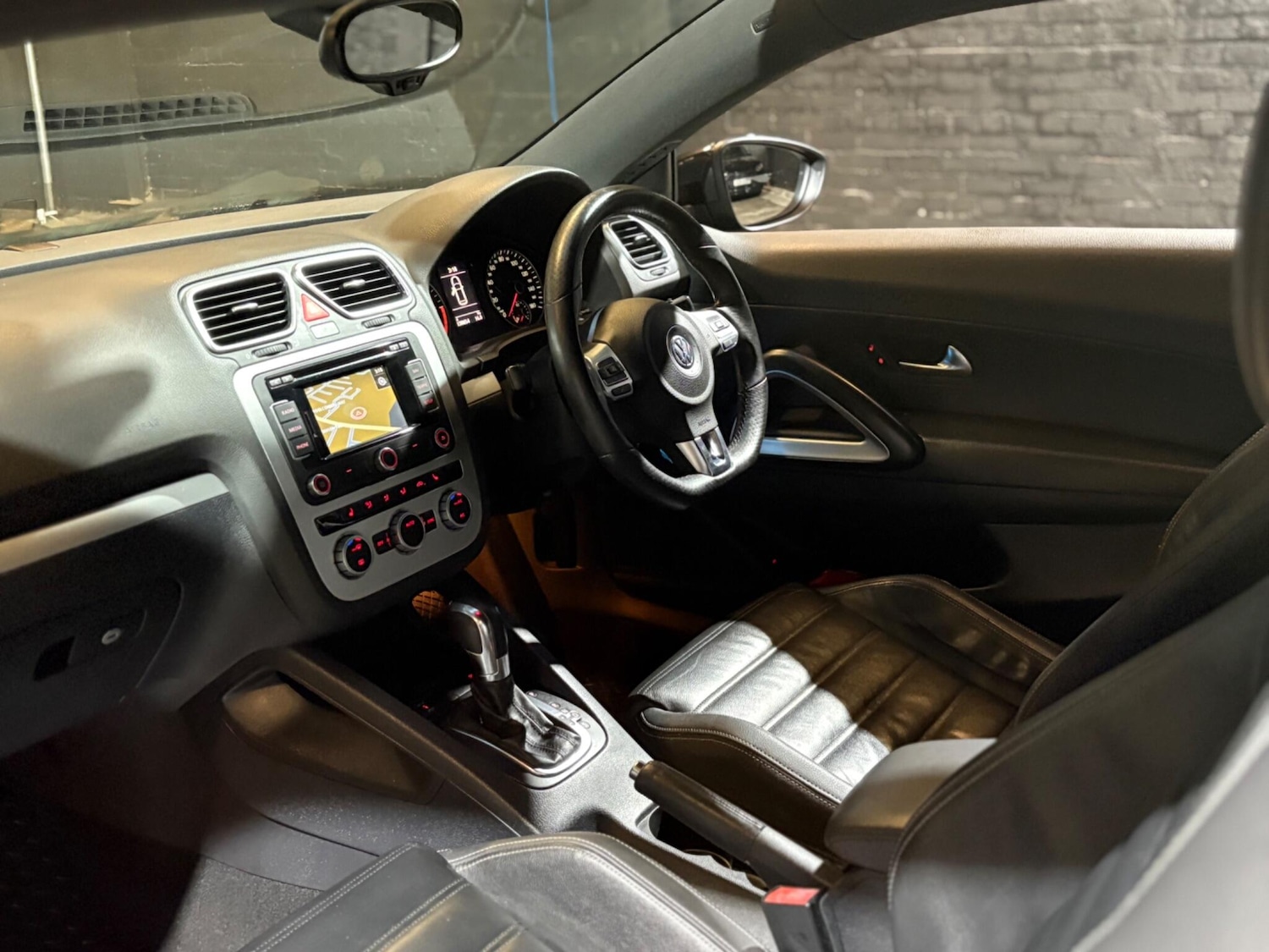 Used Volkswagen Scirocco 2012 for sale - 77015812: Photo 25