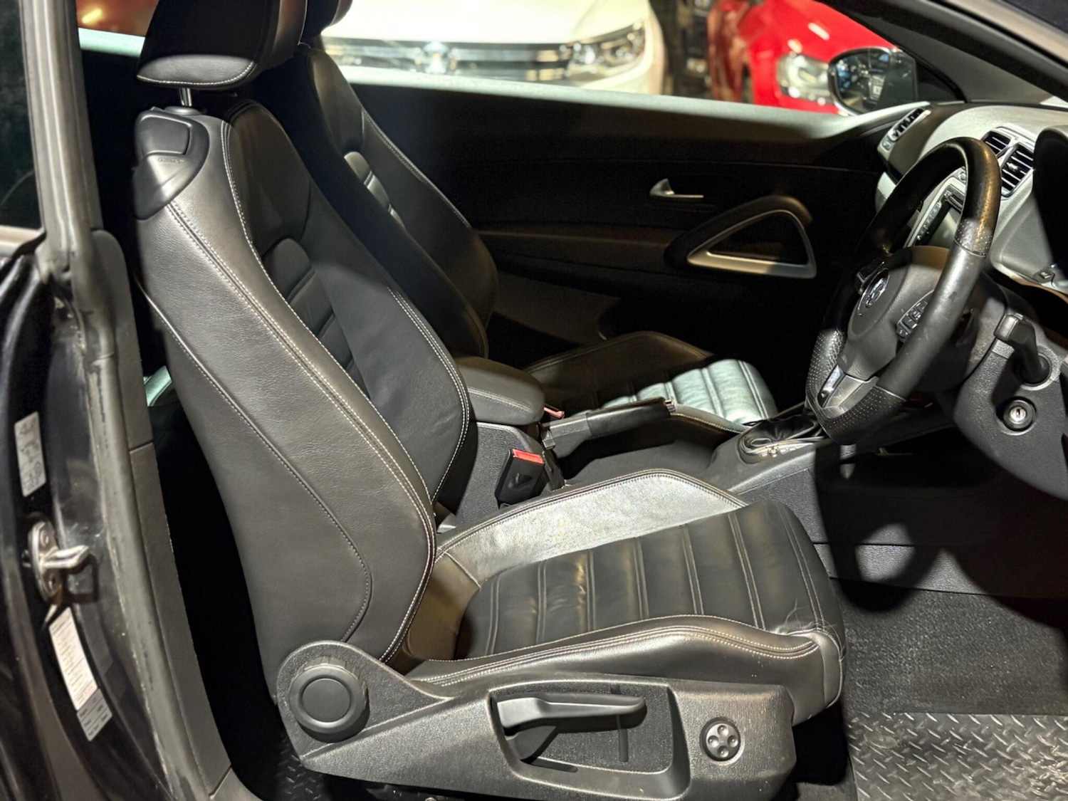 Used Volkswagen Scirocco 2012 for sale - 77015812: Photo 34