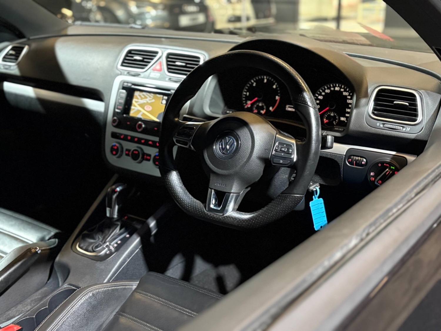 Used Volkswagen Scirocco 2012 for sale - 77015812: Photo 5