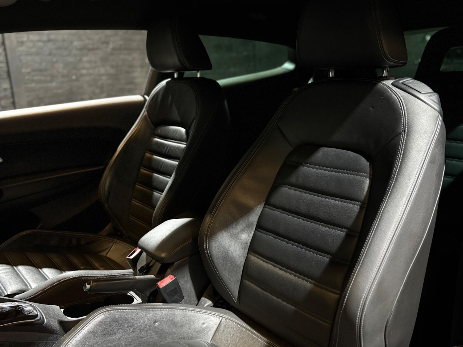 Used Volkswagen Scirocco 2012 for sale - 77015812: Photo 51