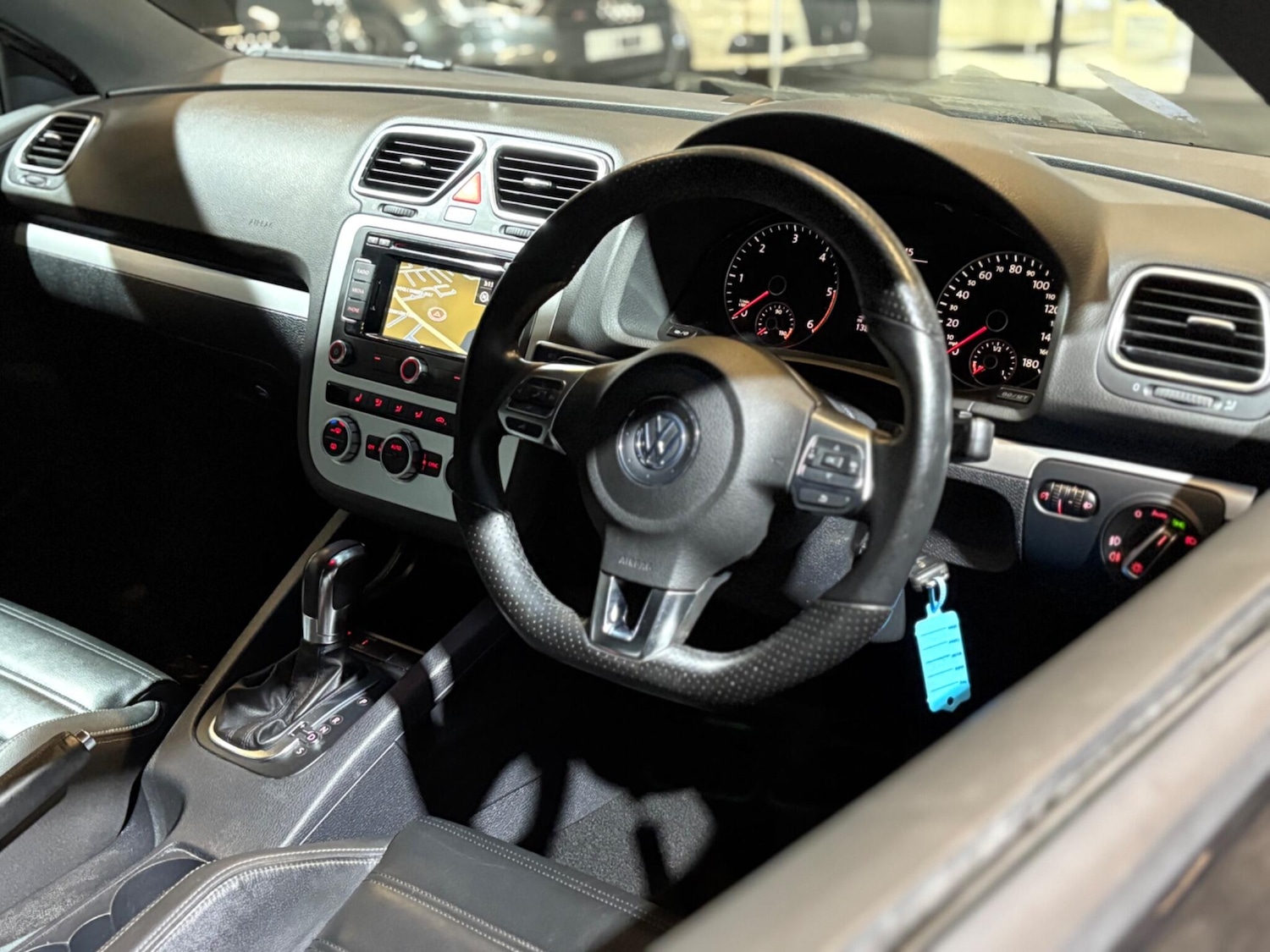 Used Volkswagen Scirocco 2012 for sale - 77015812: Photo 59