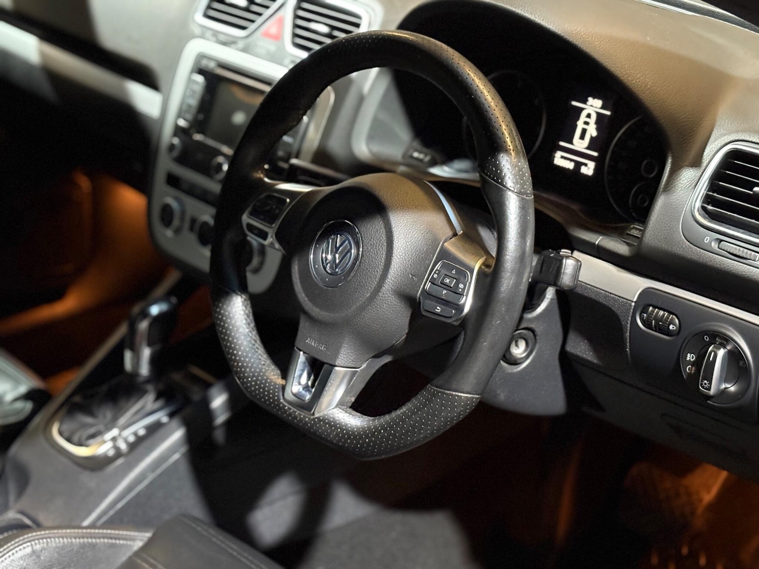 Used Volkswagen Scirocco 2012 for sale - 77015812: Photo 73