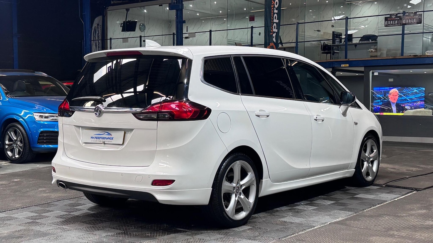 Used Vauxhall Zafira 2016 for sale - 77203262: Photo 32