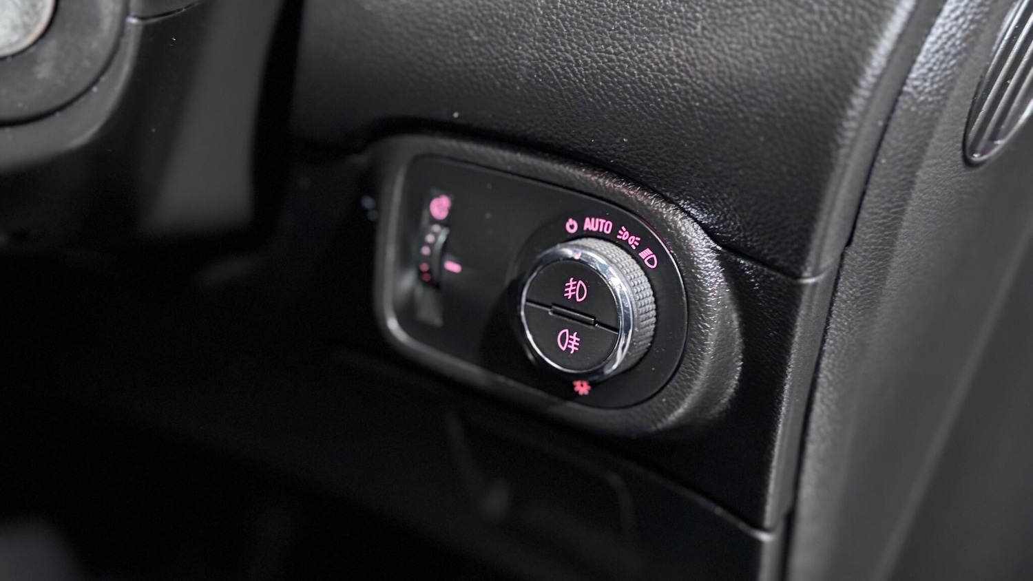 Used Vauxhall Zafira 2016 for sale - 77203262: Photo 54