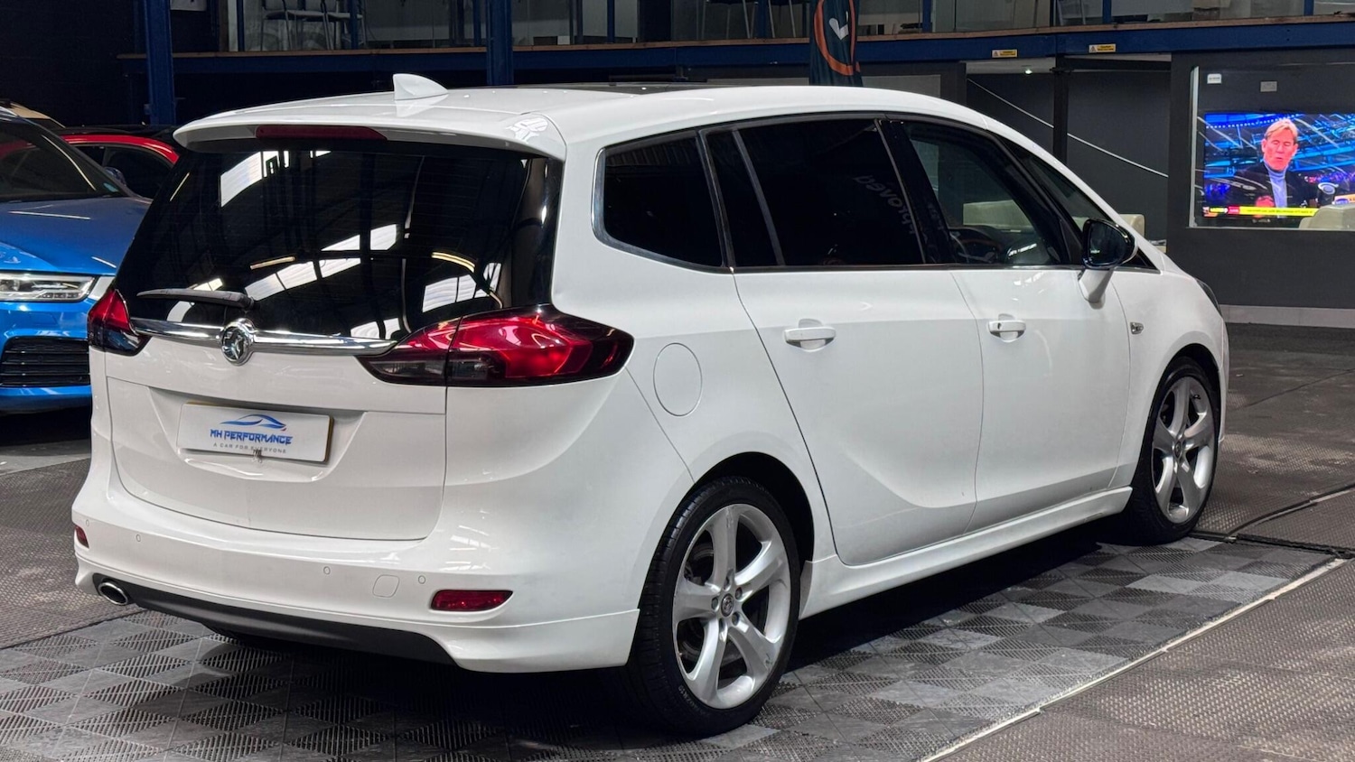 Used Vauxhall Zafira 2016 for sale - 77203262: Photo 8