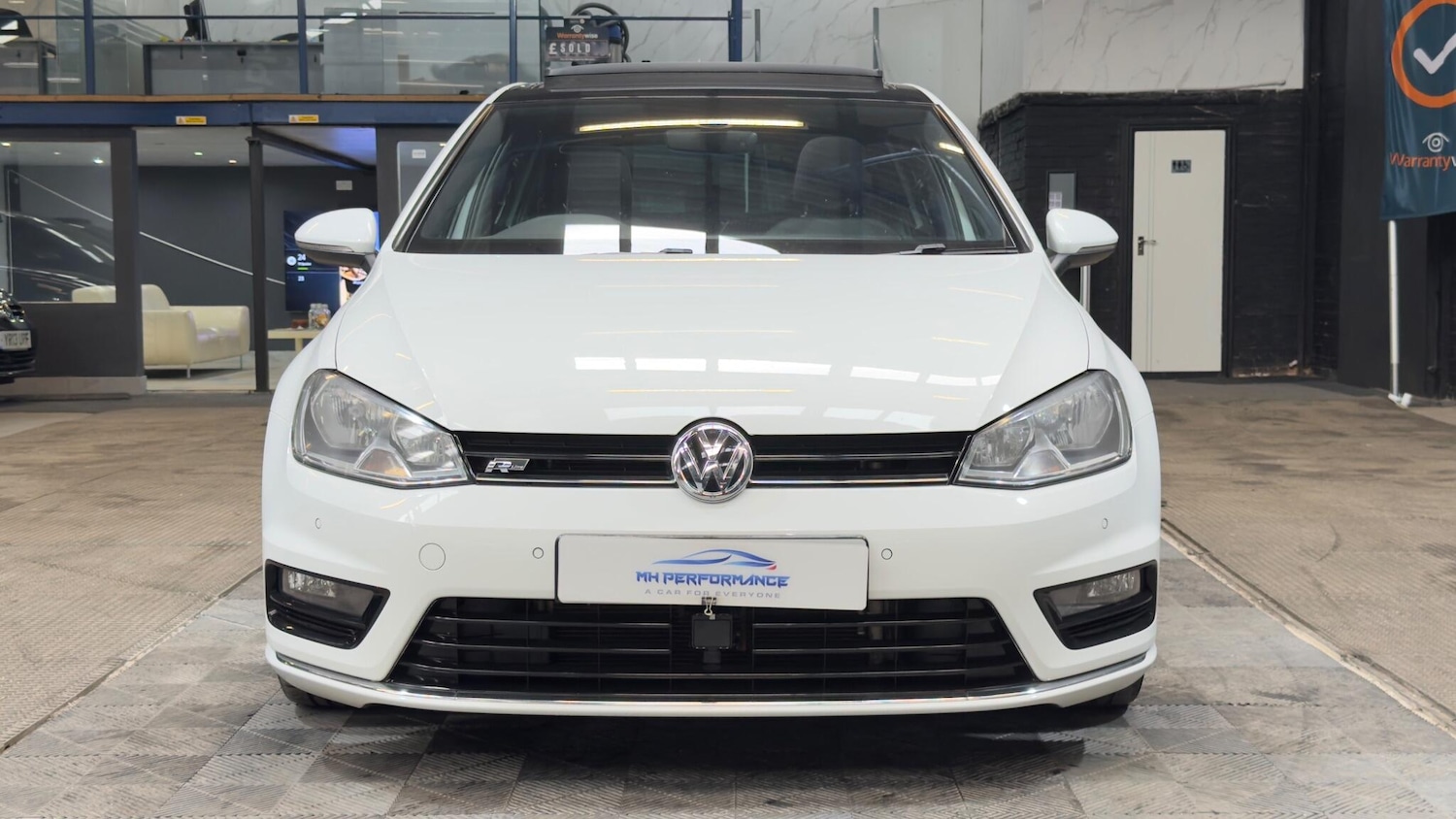 Used Volkswagen Golf 2017 for sale - 77957051: Photo 34