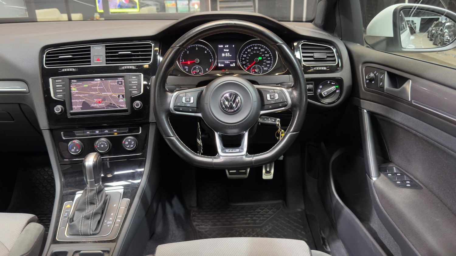 Used Volkswagen Golf 2017 for sale - 77957051: Photo 37