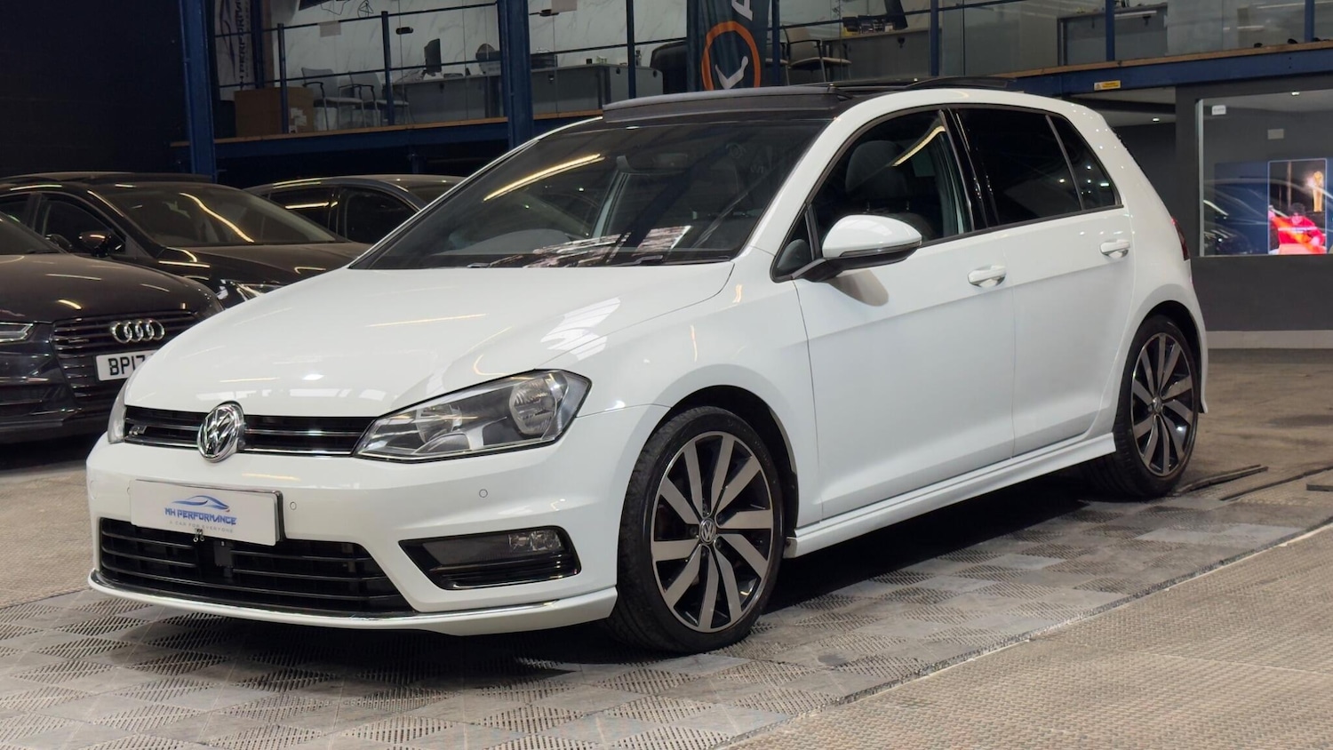 Used Volkswagen Golf 2017 for sale - 77957051: Photo 50