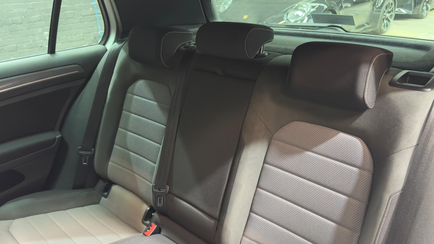 Used Volkswagen Golf 2017 for sale - 77957051: Photo 59