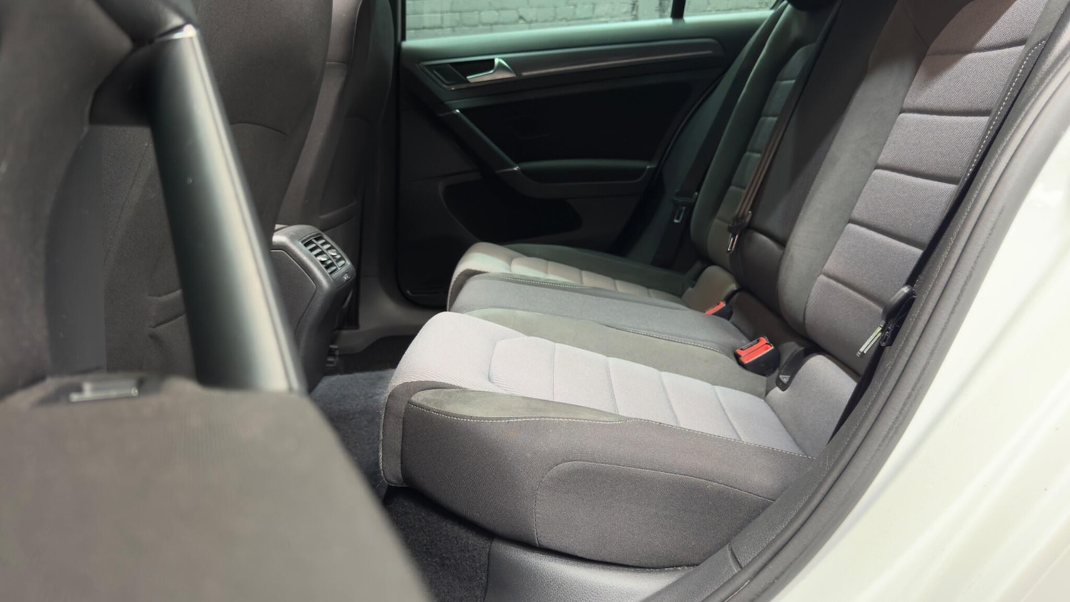 Used Volkswagen Golf 2017 for sale - 77957051: Photo 61