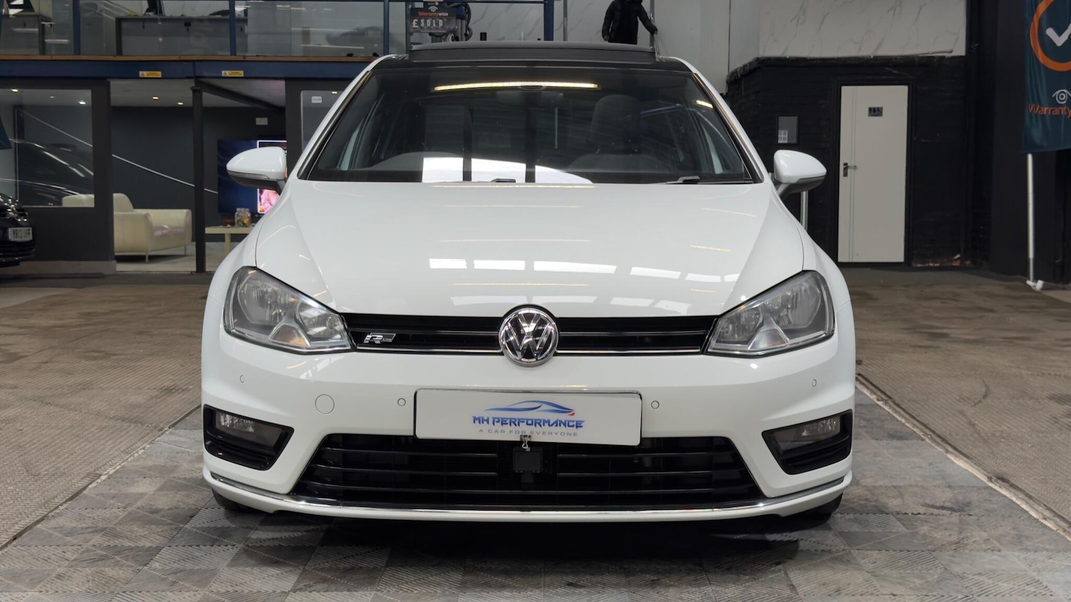 Used Volkswagen Golf 2017 for sale - 77957051: Photo 67