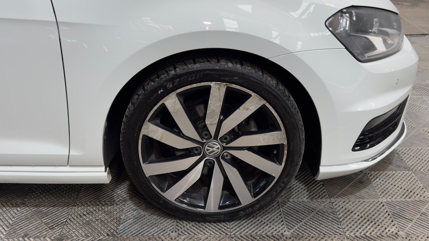 Used Volkswagen Golf 2017 for sale - 77957051: Photo 71