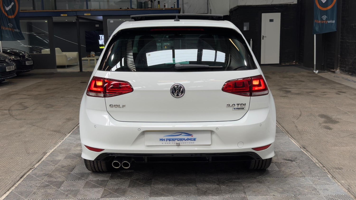 Used Volkswagen Golf 2017 for sale - 77957051: Photo 73