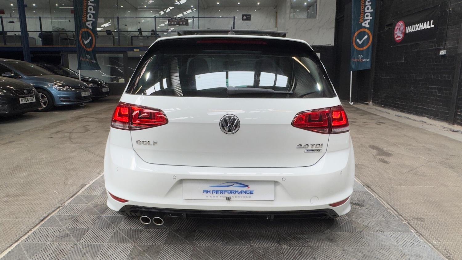 Used Volkswagen Golf 2017 for sale - 77957051: Photo 75