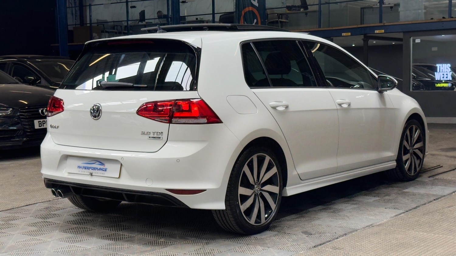 Used Volkswagen Golf 2017 for sale - 77957051: Photo 8