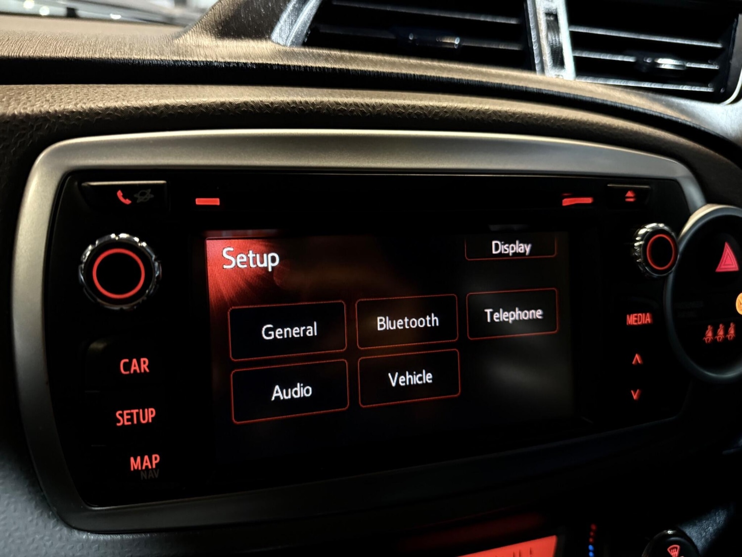 Used Toyota Yaris 2014 for sale - 76537974: Photo 15