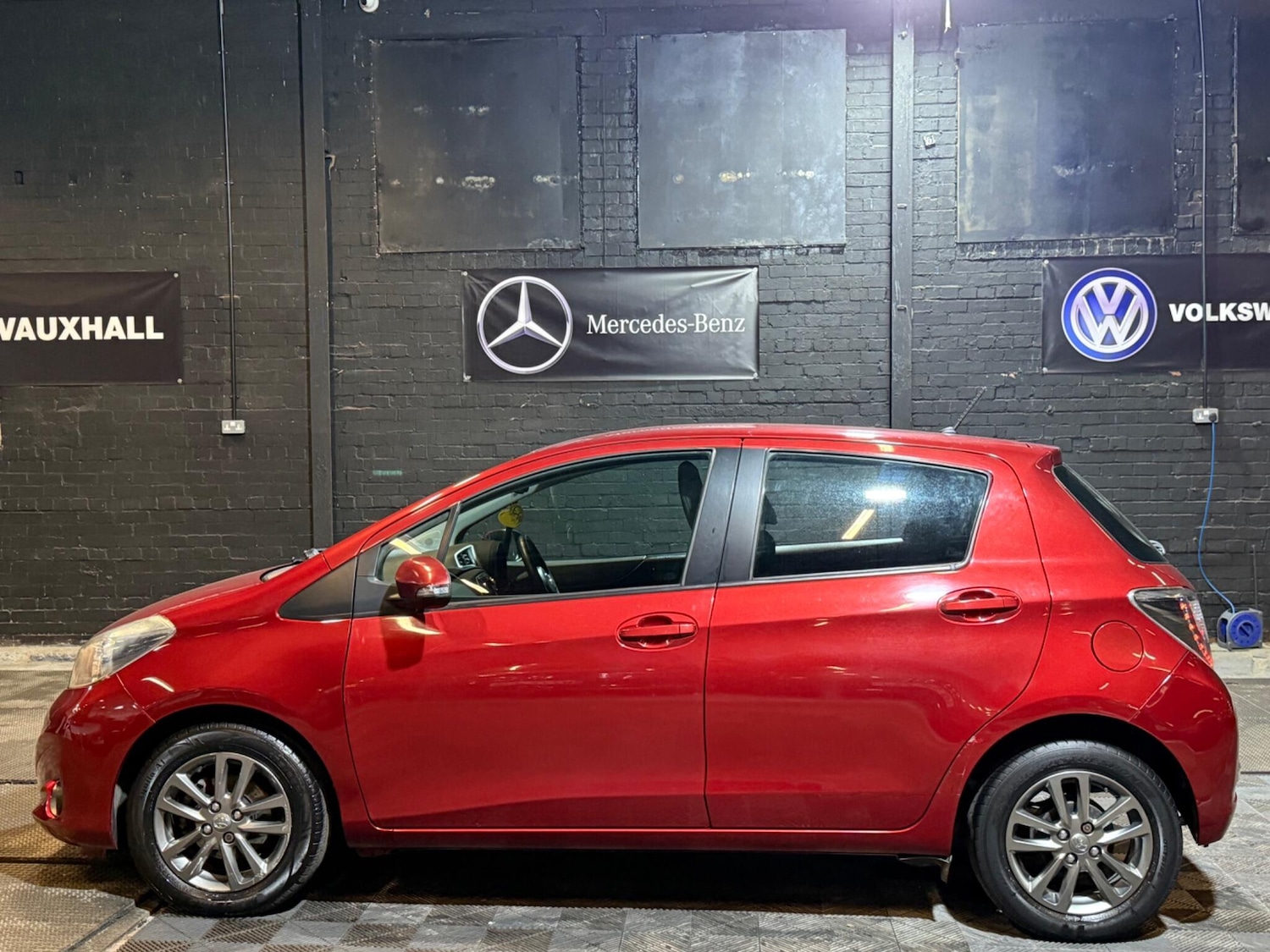 Used Toyota Yaris 2014 for sale - 76537974: Photo 28