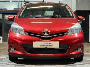 Used Toyota Yaris 2014 for sale - 76537974: Photo