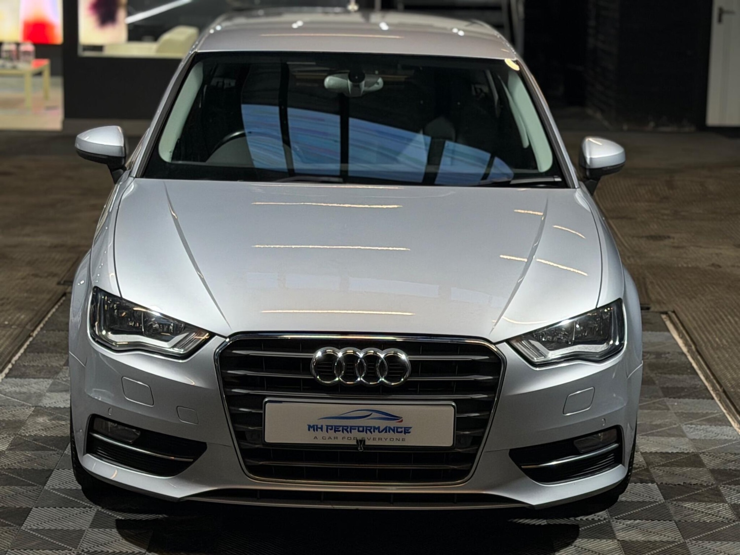 Used Audi A3 2015 for sale - 76759391: Photo 2