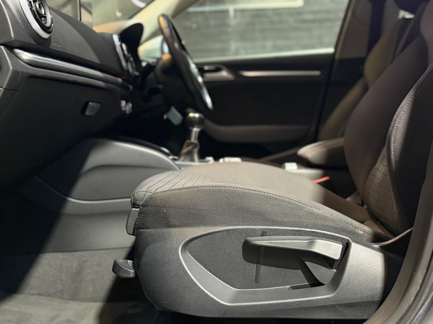 Used Audi A3 2015 for sale - 76759391: Photo 6