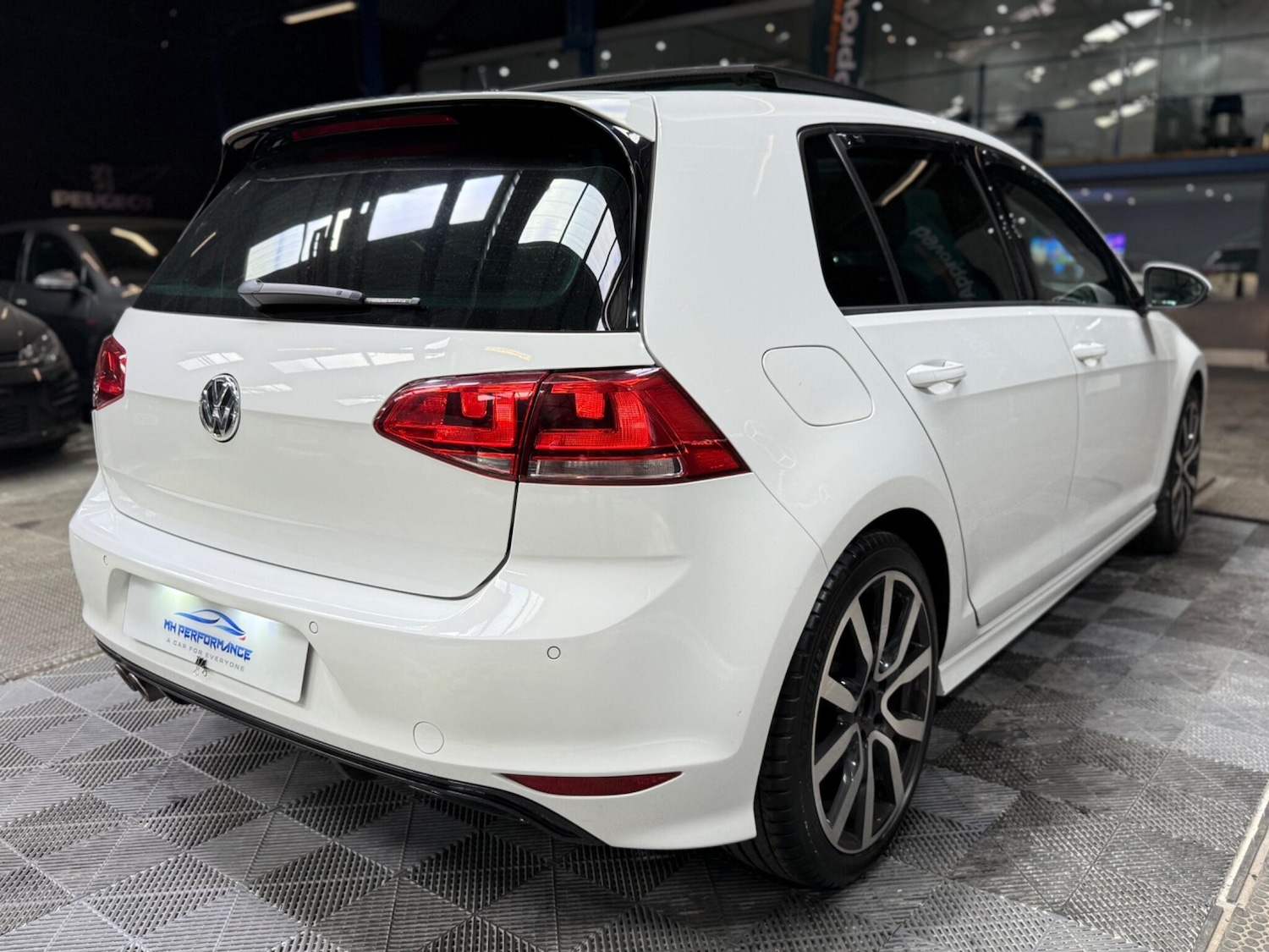 Used Volkswagen Golf 2016 for sale - 76592028: Photo 18