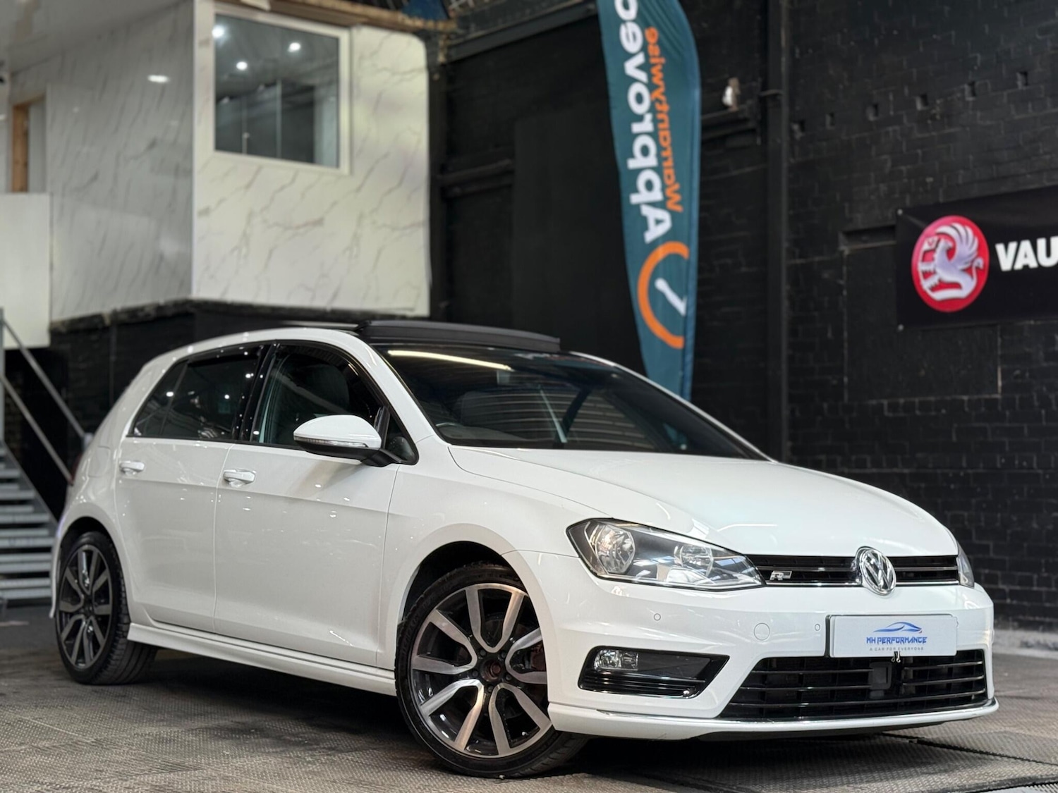 Used Volkswagen Golf 2016 for sale - 76592028: Photo 28