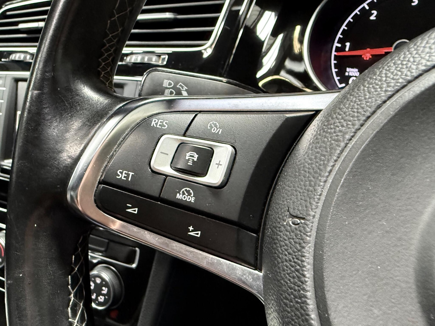 Used Volkswagen Golf 2016 for sale - 76592028: Photo 29