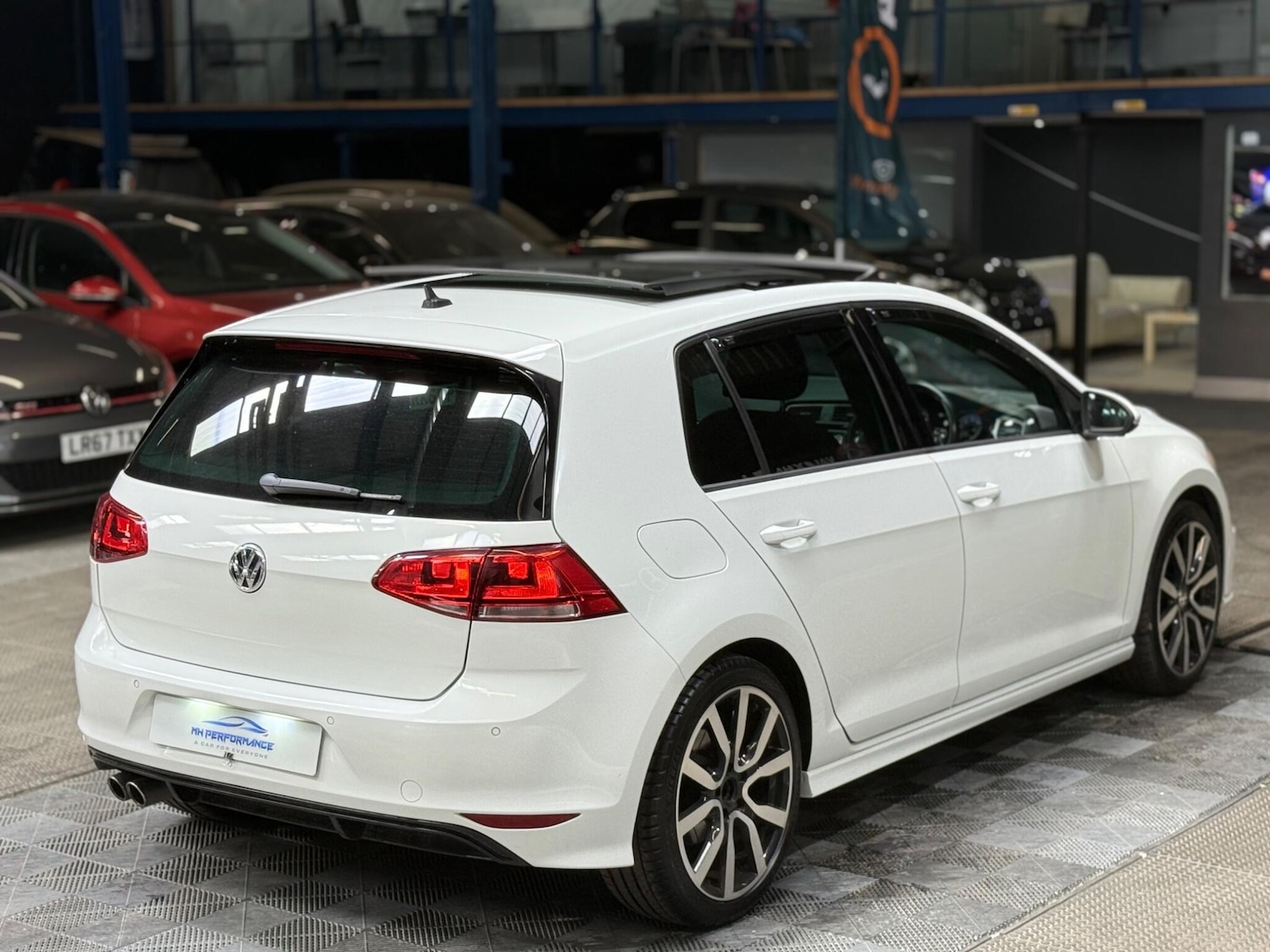 Used Volkswagen Golf 2016 for sale - 76592028: Photo 4