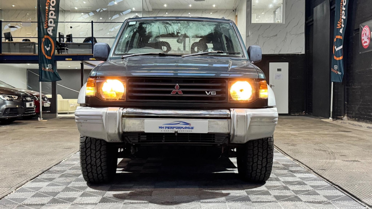 Used Mitsubishi Shogun for sale - 78185596: Photo 16