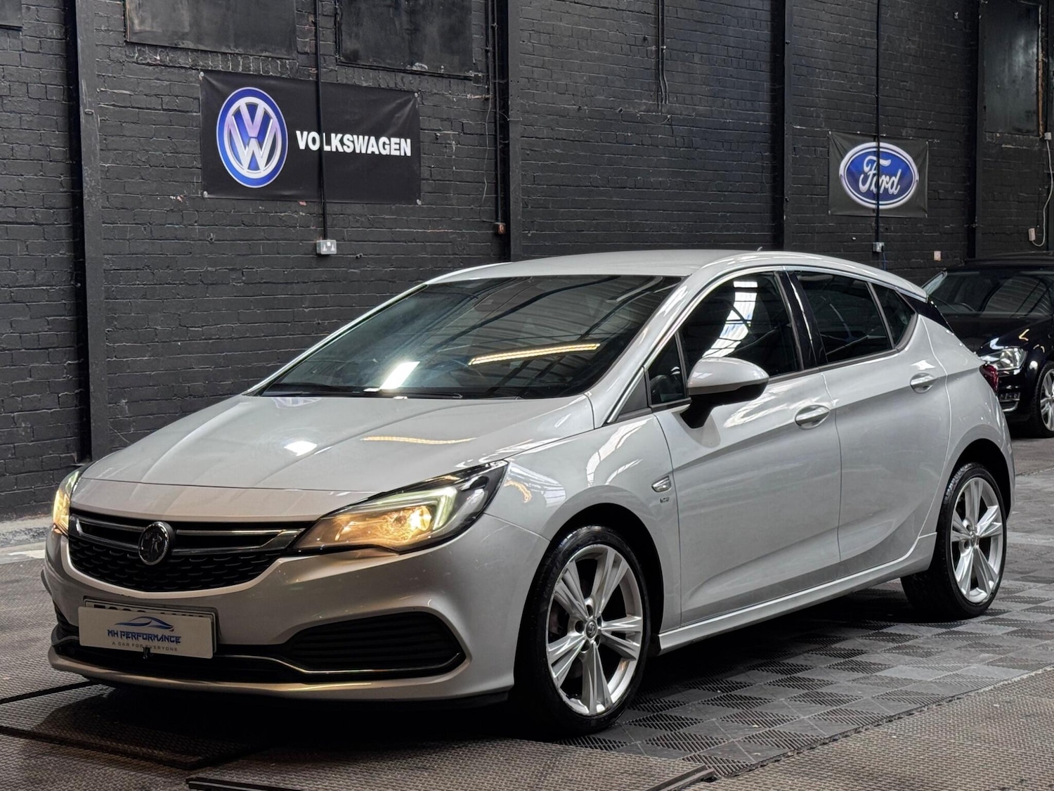 Used Vauxhall Astra 2018 for sale - 76377478: Photo 19