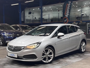 2018 (68) - 1.6 CDTi 16V 136 SRi Vx-line Nav 5dr
