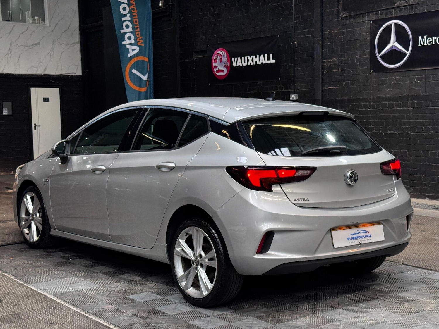 Used Vauxhall Astra 2018 for sale - 76377478: Photo 36