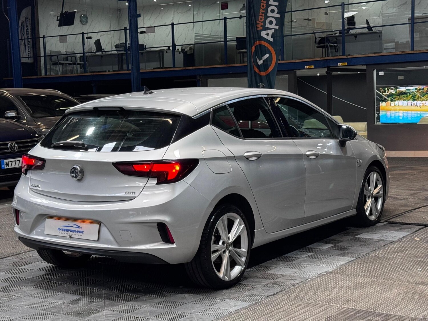 Used Vauxhall Astra 2018 for sale - 76377478: Photo 39