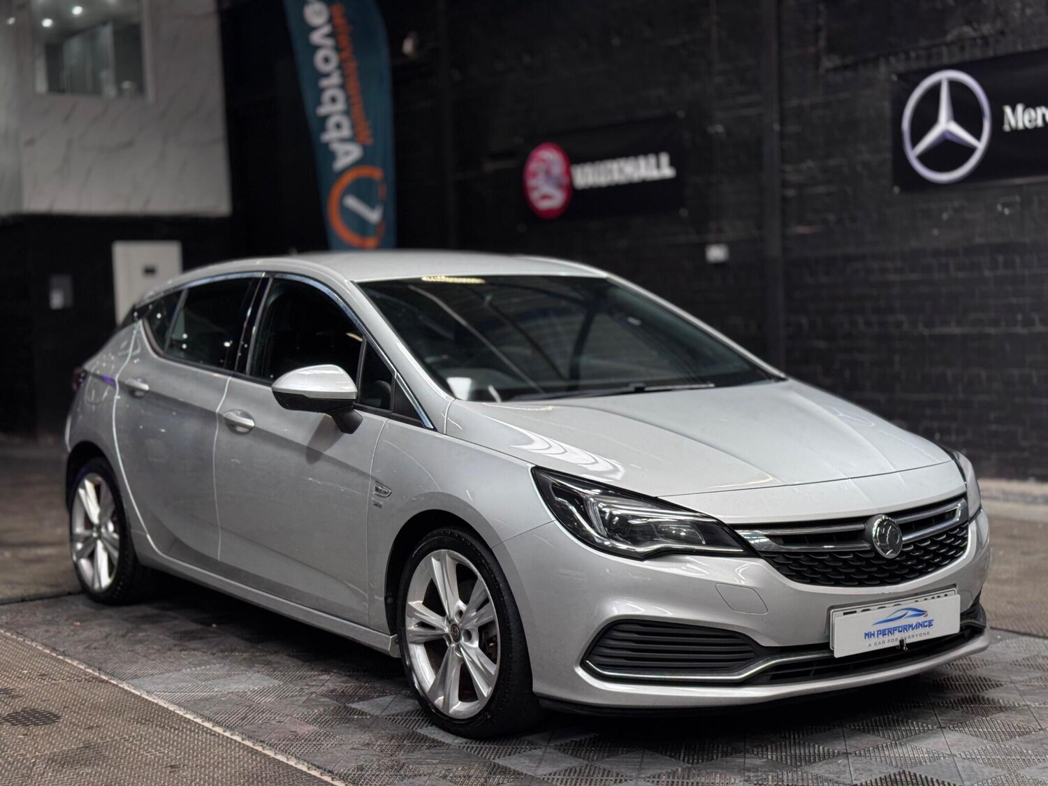 Used Vauxhall Astra 2018 for sale - 76377478: Photo 42