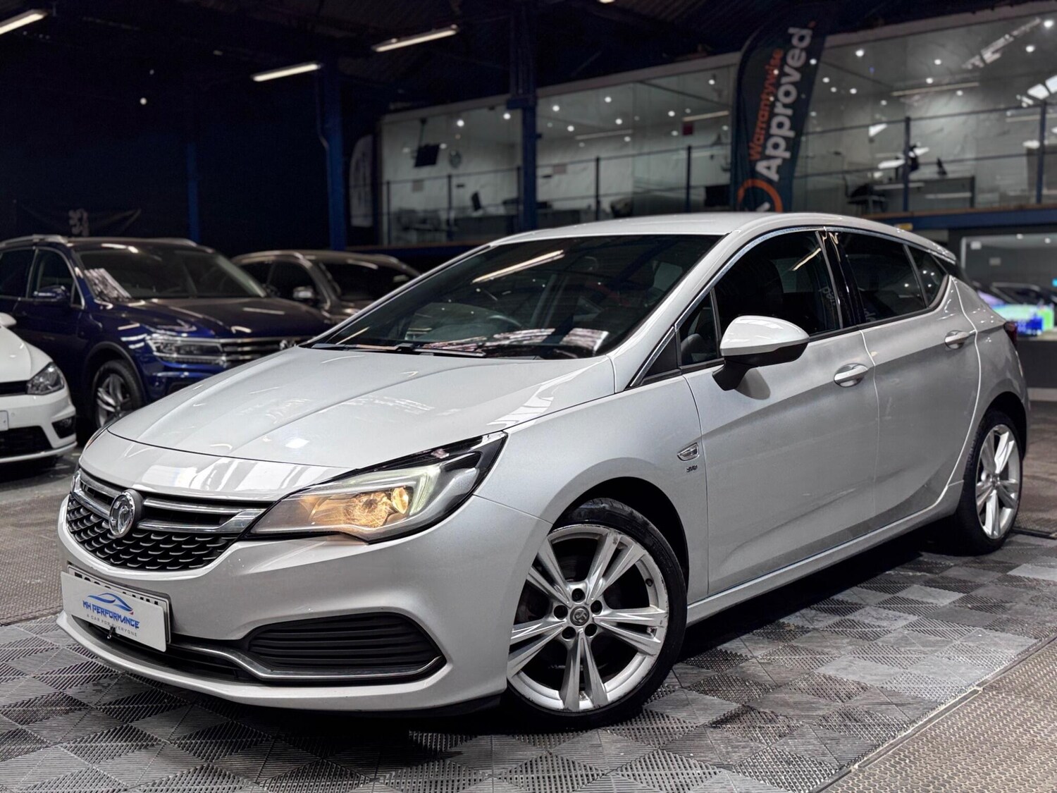 Used Vauxhall Astra 2018 for sale - 76377478: Photo 46