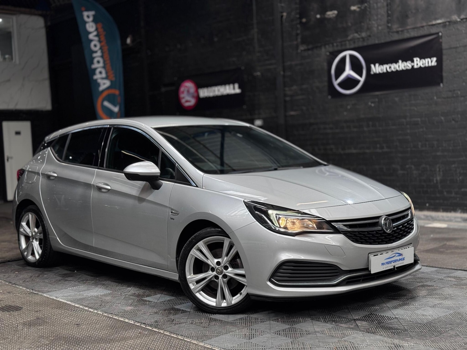 Used Vauxhall Astra 2018 for sale - 76377478: Photo 5