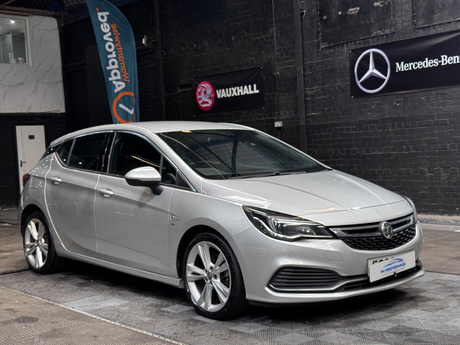 Used Vauxhall Astra 2018 for sale - 76377478: Photo 9