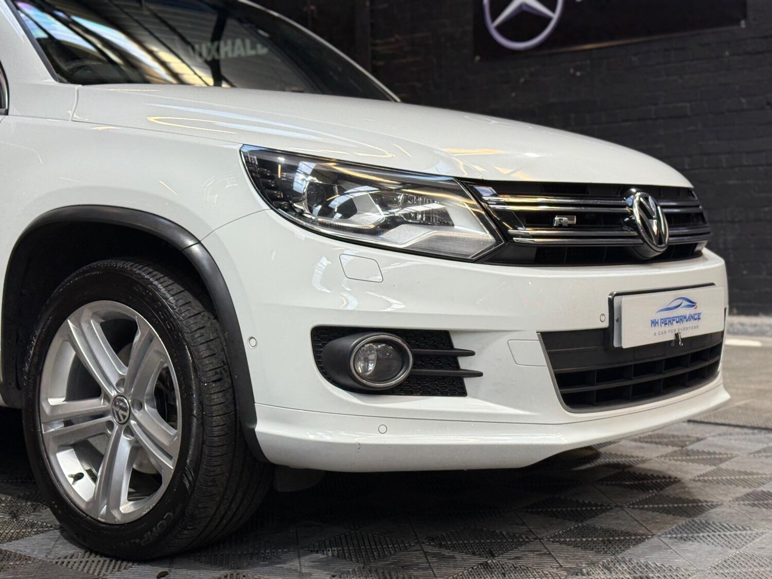Used Volkswagen Tiguan 2015 for sale - 76632963: Photo 31