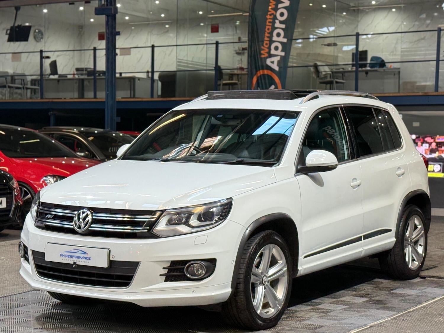Used Volkswagen Tiguan 2015 for sale - 76632963: Photo 47
