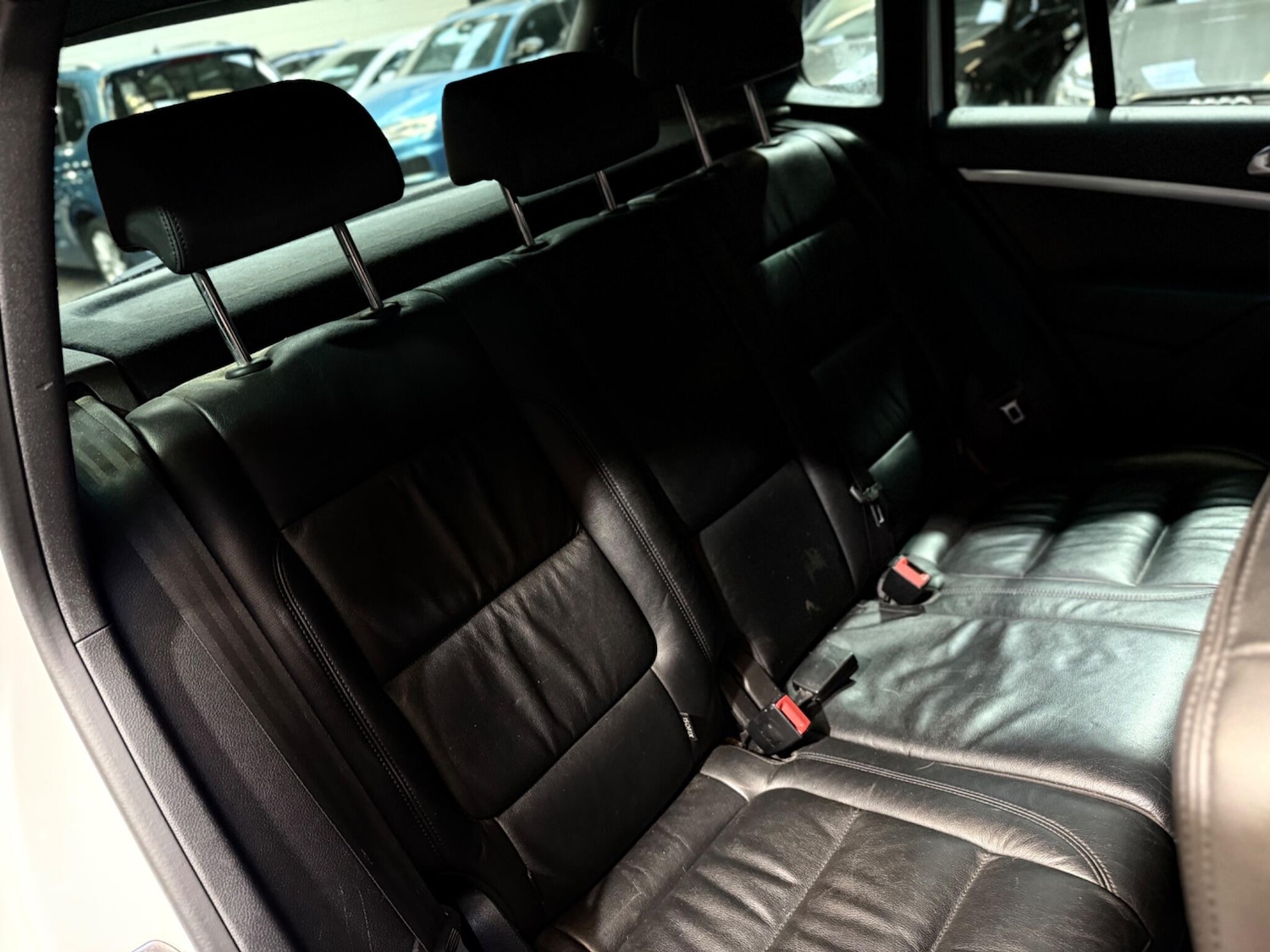 Used Volkswagen Tiguan 2015 for sale - 76632963: Photo 6