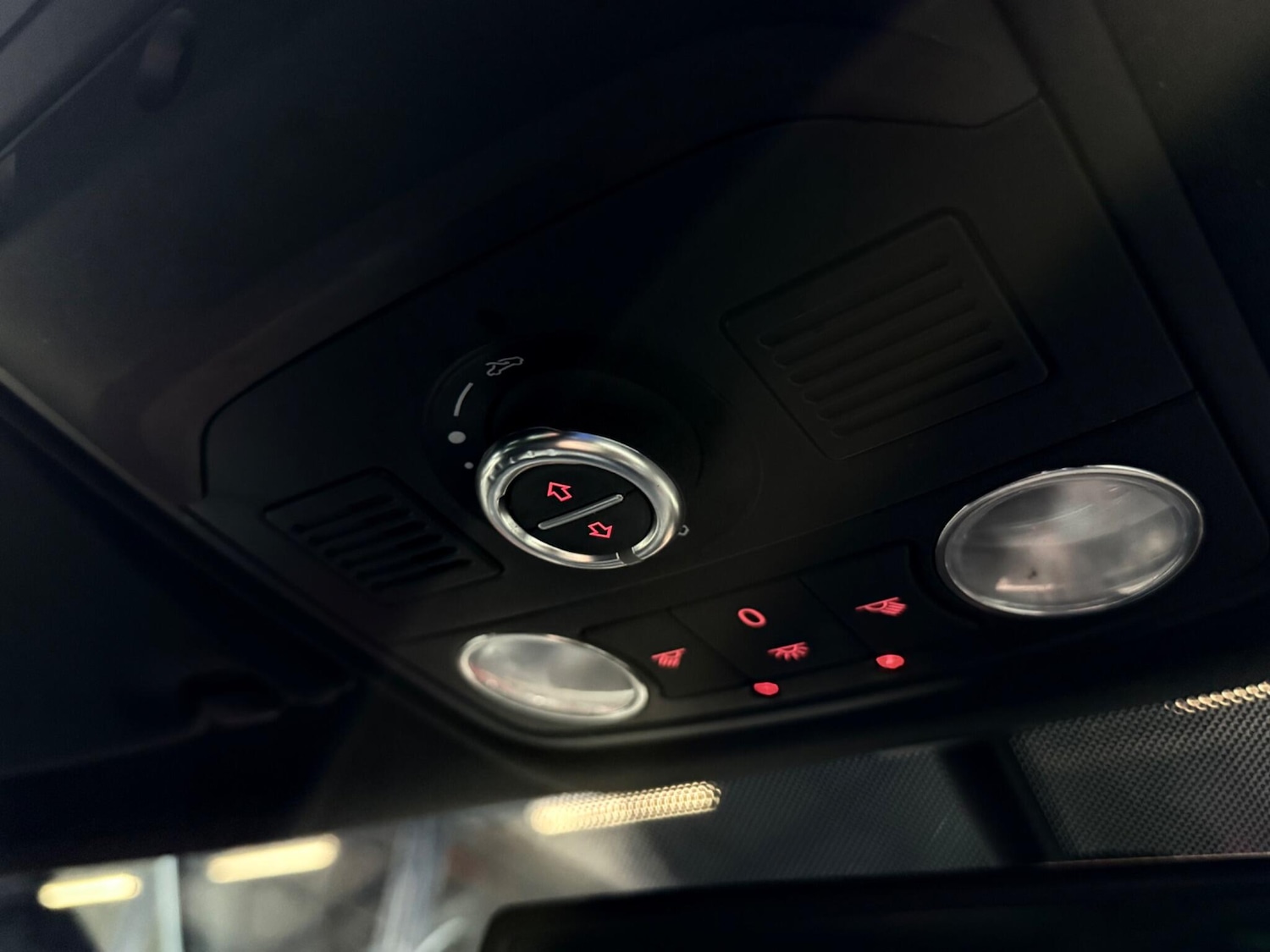 Used Volkswagen Tiguan 2015 for sale - 76632963: Photo 65