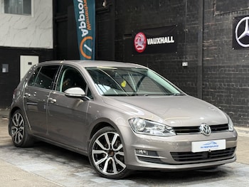 Used Volkswagen Golf 2015 for sale - 75563534: Photo