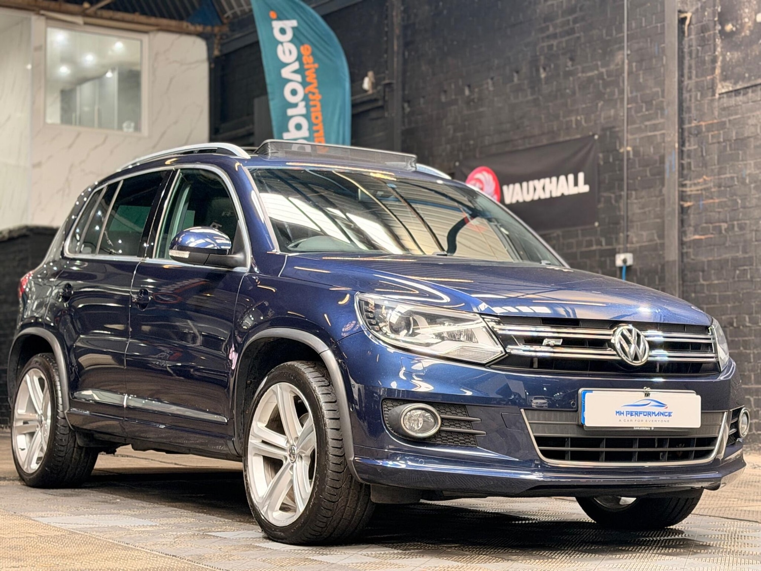 Used Volkswagen Tiguan 2015 for sale - 76714351: Photo 35