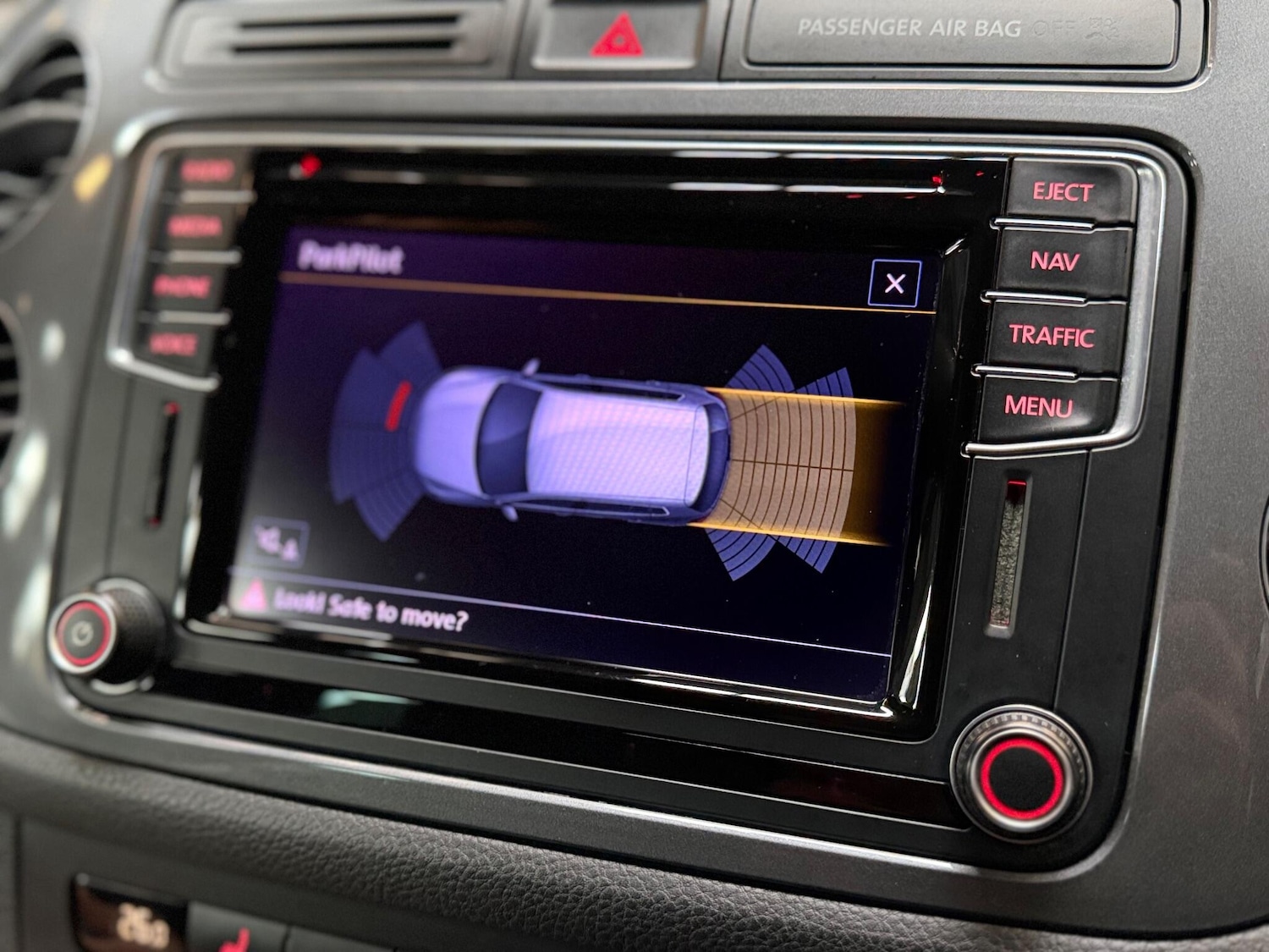 Used Volkswagen Tiguan 2015 for sale - 76714351: Photo 36